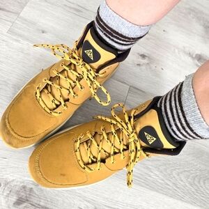 Nike ACG | Manoa wheat tan Gorpcore outdoor lace-up boots | WMS 8.5